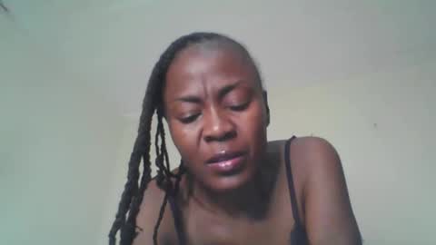 Snapshot of swtebony1 chatting on 11, 5, 2026 ALICIA online show from 11, 5, 2026
