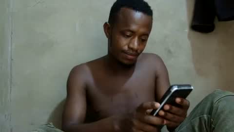 Snapshot of swthairy_dick chatting on 29, 4, 2026 swthairy_dick online show from 29, 4, 2026