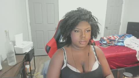 Snapshot of sxamleuy chatting on 17, 10, 2025 sxamleuy online show from 17, 10, 2025