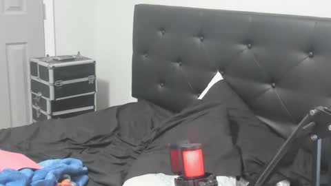 Snapshot of sxamleuy chatting on 3, 2, 2026 sxamleuy online show from 3, 2, 2026