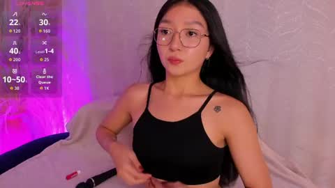 Snapshot of sydney_miller_ chatting on 10, 7, 2026 Sydney online show from 10, 7, 2026