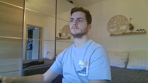 syl092 online show from 12, 1, 2026