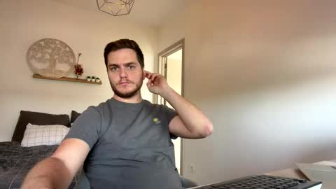 syl092 online show from 25, 4, 2026