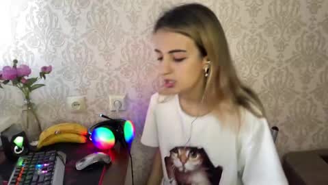 Emily online show from 25, 5, 2026