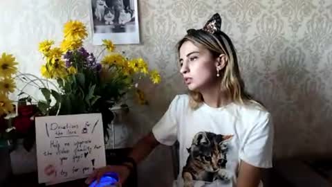 Emily online show from 28, 7, 2026