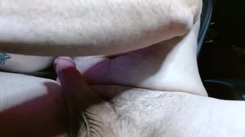 Snapshot of syn_c2c_neb chatting on 20, 11, 2025 Syn online show from 20, 11, 2025