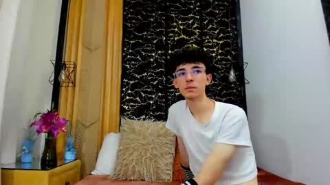 Syriussz online show from 7, 3, 2026