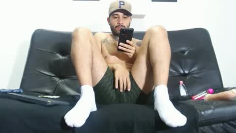 Snapshot of syylar_ chatting on 18, 12, 2025 syylar_ online show from 18, 12, 2025