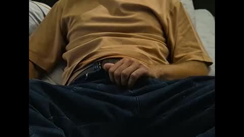 Snapshot of t0m4 chatting on 9, 9, 2025 Tom online show from 9, 9, 2025