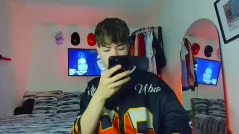 TONER online show from 28, 10, 2025