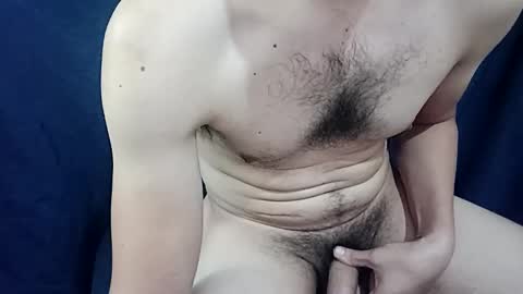 t0ny_cawk online show from 26, 1, 2025