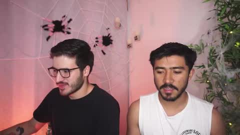 t0ny_wylie online show from 18, 10, 2025