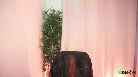 Snapshot of t0ny_wylie chatting on 27, 7, 2026 t0ny_wylie online show from 27, 7, 2026