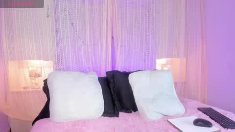 Snapshot of t4mmy_ chatting on 18, 11, 2025 t4mmy_ online show from 18, 11, 2025