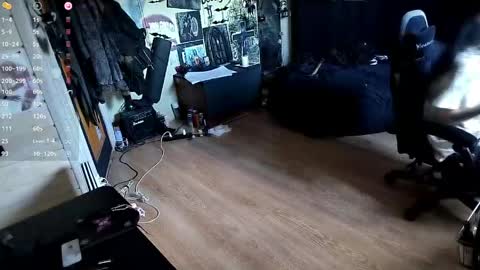 Lina online show from 13, 4, 2026