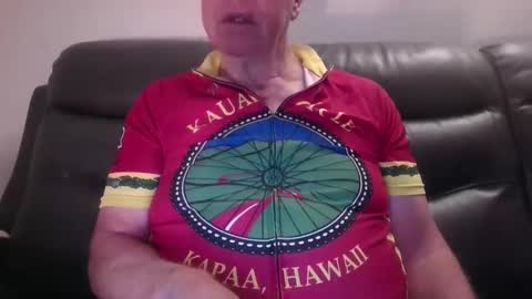 tacrunner66_ online show from 11, 10, 2025