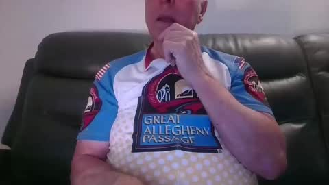 tacrunner66_ online show from 15, 10, 2025