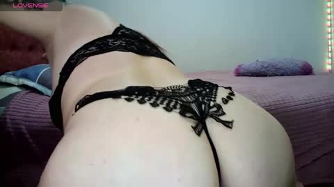 Snapshot of tahira_1 chatting on 15, 11, 2025 3 online show from 15, 11, 2025