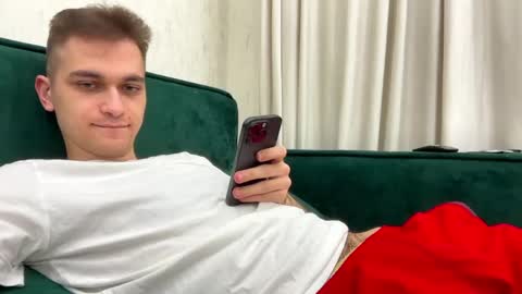 Snapshot of tai_fun chatting on 22, 5, 2026 Alex online show from 22, 5, 2026