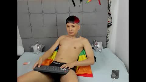 Snapshot of tailor_hot1 chatting on 8, 10, 2025 tailor online show from 8, 10, 2025