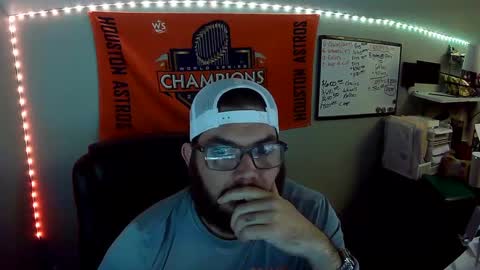 TaintNuzzler online show from 26, 9, 2025