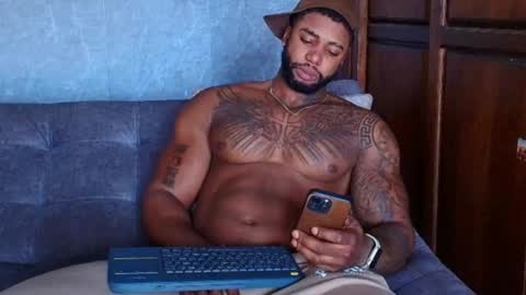 Tairon Tucke online show from 9, 2, 2025