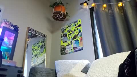 Taishabubblebutt online show from 13, 12, 2024