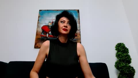 Snapshot of taissa1 chatting on 25, 10, 2025 Taissa1 online show from 25, 10, 2025