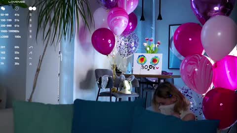 Mia online show from 12, 3, 2025