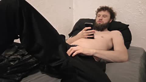 Snapshot of talenjames chatting on 5, 3, 2026 Talen James online show from 5, 3, 2026