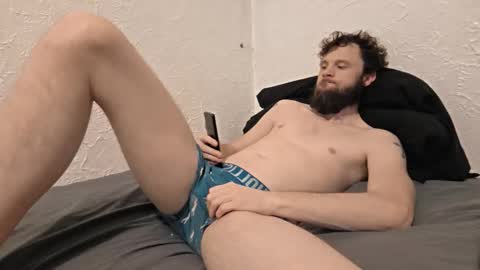 Snapshot of talenjames chatting on 7, 3, 2026 Talen James online show from 7, 3, 2026