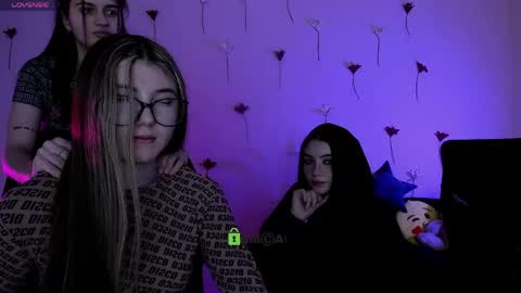 Snapshot of talia_seduce chatting on 8, 3, 2026 talia_seduce online show from 8, 3, 2026