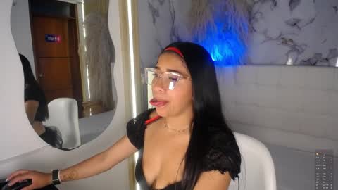 taliasweett online show from 13, 5, 2026