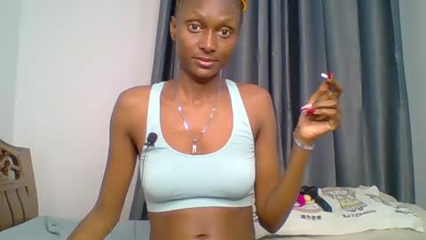 talisha smiles online show from 24, 6, 2026