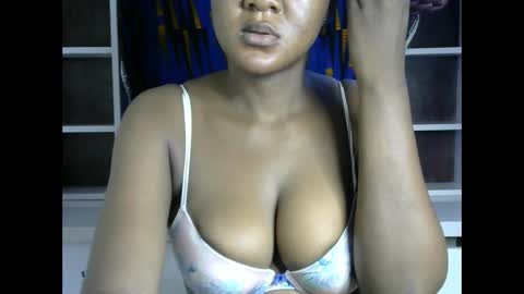 Snapshot of tall_choco chatting on 26, 3, 2026 tall_choco online show from 26, 3, 2026