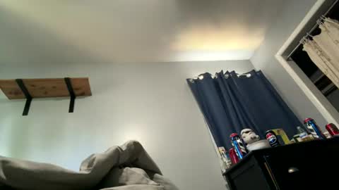 first stream was very fun grateful for every follow and super active chat online show from 25, 6, 2026