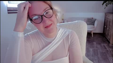 tallinnlove online show from 21, 5, 2026