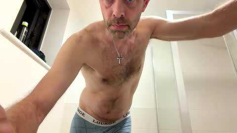 Tall Paul online show from 7, 5, 2026