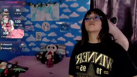 Alejandra Independent model online show from 3, 6, 2026