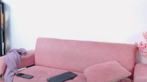 Snapshot of tamar4_f00x chatting on 2, 5, 2026 Hi im sara online show from 2, 5, 2026