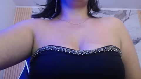 Snapshot of tamara_ch1 chatting on 15, 11, 2025 tamara_ch1 online show from 15, 11, 2025