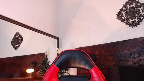 Snapshot of tamara_sanz1 chatting on 2, 12, 2024 online show from 2, 12, 2024