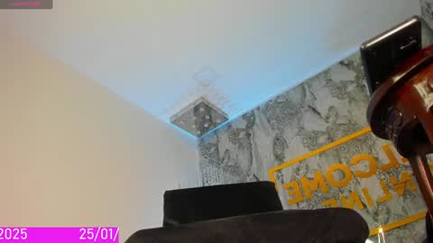  T A M A R A  online show from 25, 1, 2025