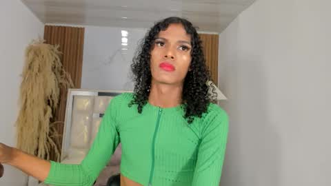  T A M A R A  online show from 7, 11, 2025