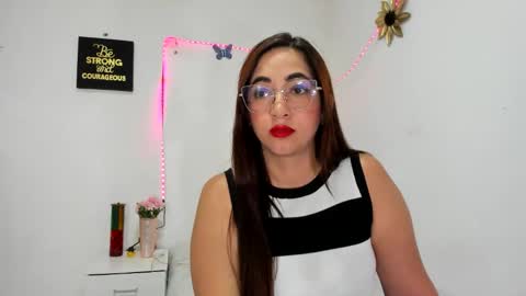 TamiDesire online show from 24, 4, 2026