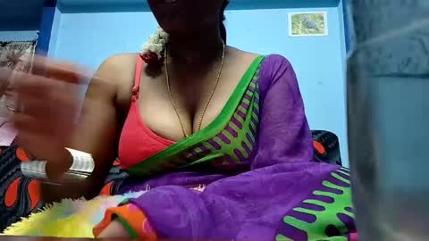Snapshot of tamilmadhi520 chatting on 3, 10, 2025 tamilmadhi520 online show from 3, 10, 2025