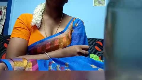 Snapshot of tamilmadhi520 chatting on 27, 11, 2025 tamilmadhi520 online show from 27, 11, 2025