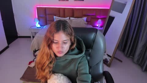 Snapshot of tamy_edwards chatting on 2, 5, 2026 Tamy online show from 2, 5, 2026