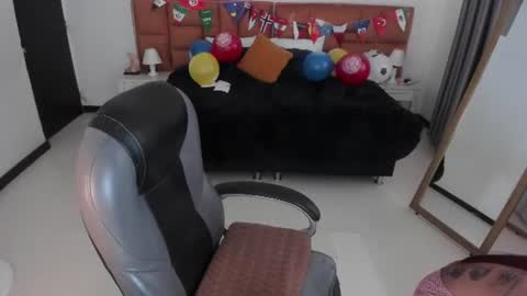 Tamy  online show from 10, 7, 2026