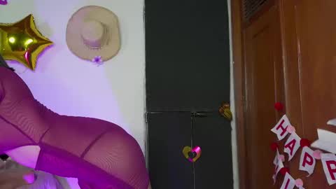 Snapshot of tamyeliot chatting on 26, 9, 2025 Tamy online show from 26, 9, 2025